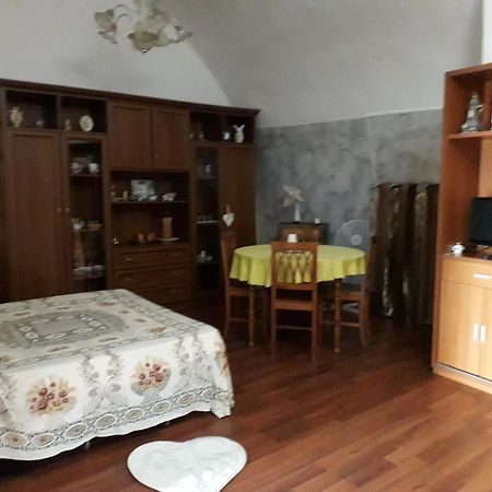 Апартаменты Casa Vacanza Mary Сантерамо-ин-Колле Номер фото