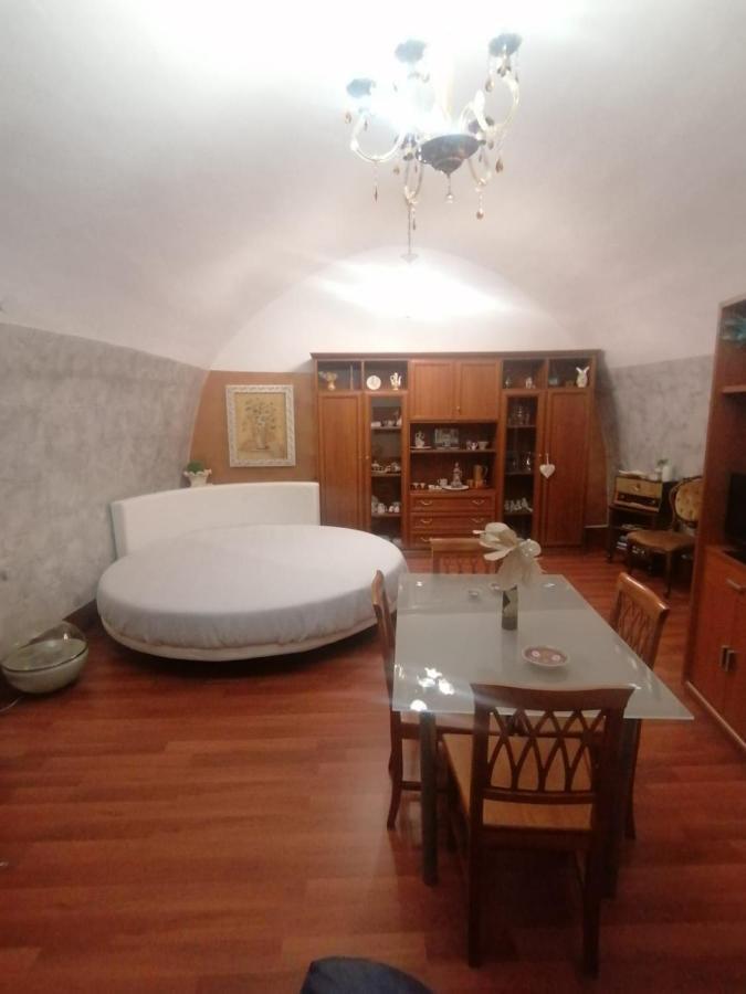 Апартаменты Casa Vacanza Mary Сантерамо-ин-Колле Экстерьер фото